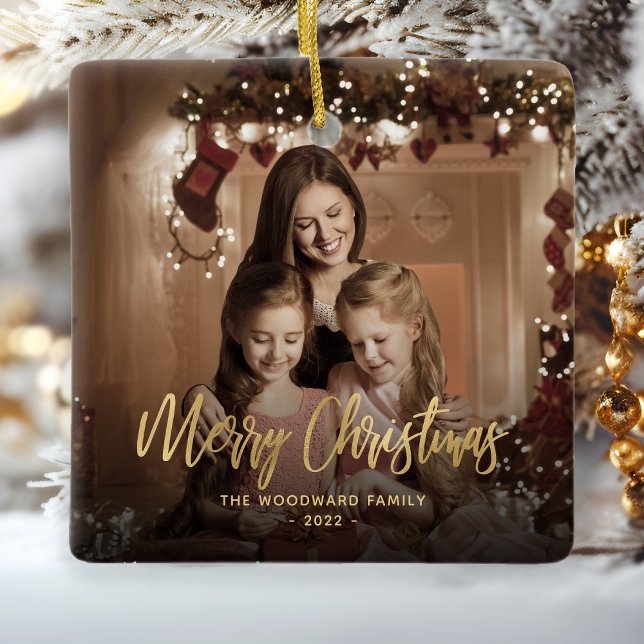 Frohe Weihnachts-Gold-Script-Familie Foto Keramikornament (Von Creator hochgeladen)