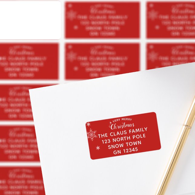 Frohe Weihnachts-Red Holiday-Rücksendeadressen-Auf Adressaufkleber (A classic red and white Christmas Address Label with elegant snowflakes. Just add your details)