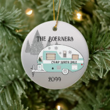 Frohe Weihnachts Retro Camper Trailer Camper