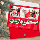 Frohe Weihnachts Retro Typografie Foto Collage Feiertagskarte<br><div class="desc">Feiern Sie die Saison mit dieser fröhlichen Weihnachts-Kollage-Karte, die moderne Rot und Grün mit Retro-Typografie für eine Touch der Nostalgie vermischt. Dieses Design ist ideal für Familien, die etwas niedliches, skurriles und lustiges mit ihren Lieben teilen möchten. Die Kalligraphie-Schrift fügt einen eleganten Flair hinzu und macht sie zu einer festlichen...</div>