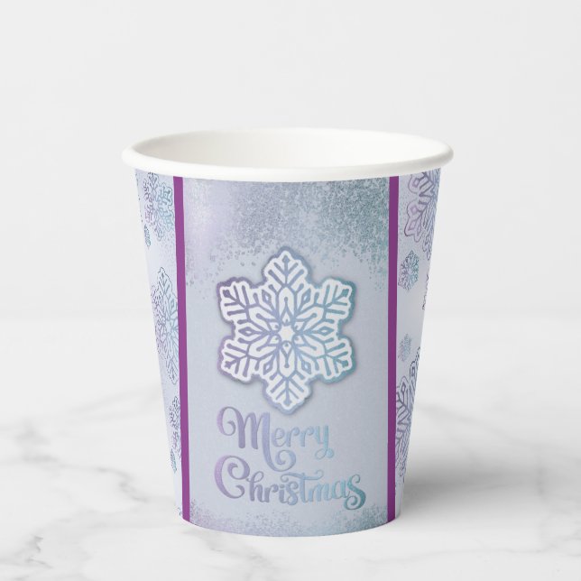 Frohe Weihnachts-Schneeflocken Iridescent Blue Lil Pappbecher (Vorderseite)