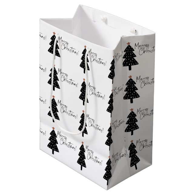 Frohe Weihnachtsbaum Schwarz und Weiß Mittlere Geschenktüte (Vorderseite Schrägansicht)