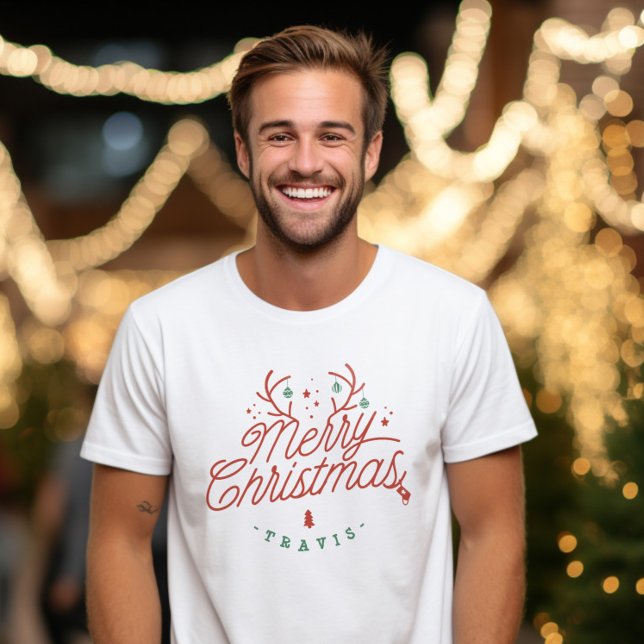 Frohe Weihnachtsfamilie Name Reindeer Holiday T-Shirt (Merry Christmas Family Name Reindeer Holiday T-Shirt)