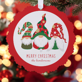 Frohe Weihnachtsgnomes Niedlich Red Ornament Karte