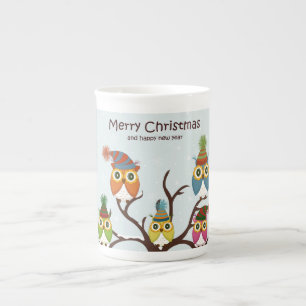 Frohe Weihnachtsschalen auf der China des Baumkron Prozellantasse