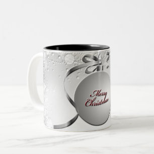 Frohe Weihnachtsschmuck mit Sternen in Silber Zweifarbige Tasse