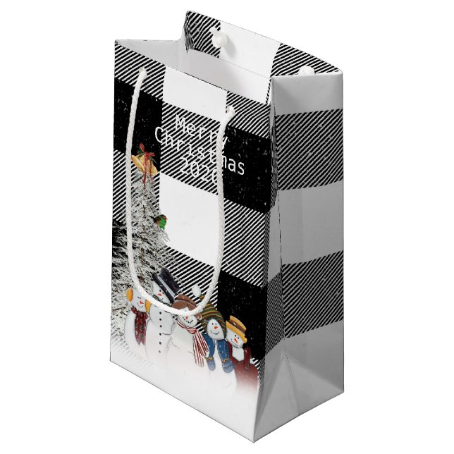 Frohe Weihnachtsschneemänner auf kariert Kleine Geschenktüte (Vorderseite Schrägansicht)