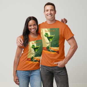 Frohen St. Patrick's Day Shamrock Martini T-Shirt