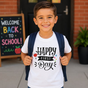 Froher erster Tag Geschenk zum Zurück in die Sch T-Shirt