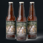 Fröhlich für immer nach dem Foto Gastgeschenk Hoch Bierflaschenetikett<br><div class="desc">Fügen Sie Ihrer Hochzeitsfeier eine personalisierte Touch mit einzigartigen, individuellen Foto-Bierflaschen-Etiketten hinzu. Das Bild und alle Formulierungen auf dieser Vorlage sind einfach anzupassen, einschließlich des Textes, der lautet "Cheers to Happily Ever After." (IMAGE PLACEMENT TIP: Eine einfache Möglichkeit, ein Foto genau so zu zentrieren, wie Sie gewollt haben, ist es,...</div>