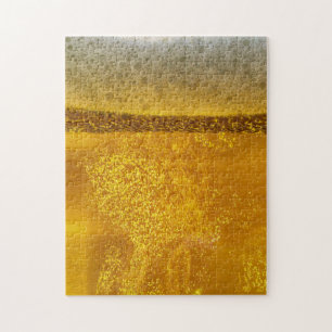 Fröhliche Biergalaxie ein himmlischer Durstlöscher