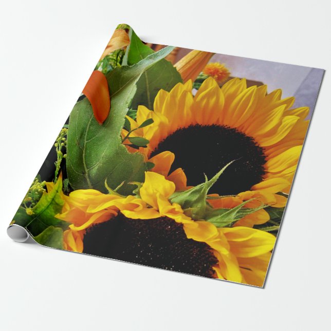 Fröhliche, kühne Sonnenblumen im Herbstbouquet Geschenkpapier (Ungerollt)