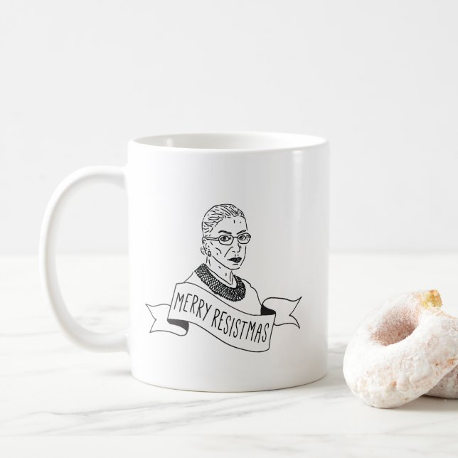 Fröhliche Resistmas Tasse Ruth Bader Ginsburg (Mit Donut)