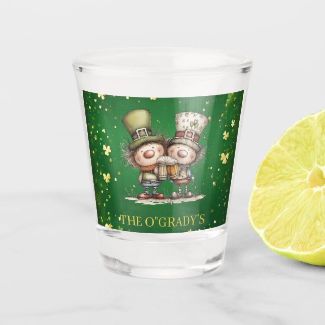 Fröhliche St. Patrick's Day Party-Illustration Schnapsglas (Vorderseite)