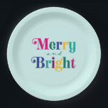 Fröhliche und farbenfrohe Weihnachtsfeier Pappteller<br><div class="desc">Feiern Sie einen fröhlichen und hellen Urlaub mit diesen Papier Party-Tellern.</div>