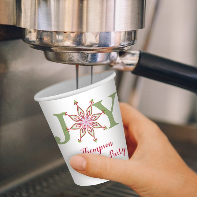Fröhliche Weihnachts farbenfrohe Snowflake Typogra Pappbecher (Christmas whimsical snowflake holiday custom paper cup)