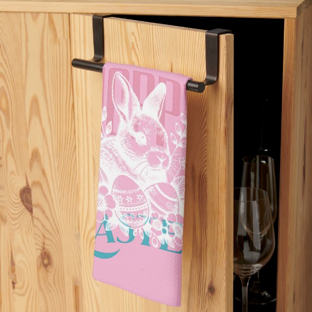 Fröhlicher Osterhase Stempel Rosa Geschirrtuch (Drittel gefaltet)