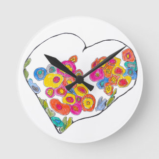 Fröhliches Herz von Lydia's Art Sangria Runde Wanduhr