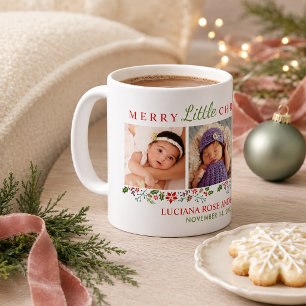 Fröhliches kleines Weihnachtsfoto eines neugeboren Kaffeetasse