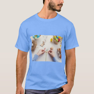 Fröhliches Ostern T-Shirt – Festlich, Hell & Fröhl