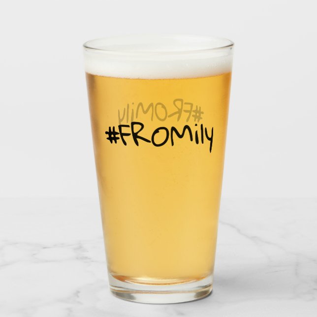#FROMily from Fandom Korman Productions Podcast Glas (Rückseite (gefüllt))