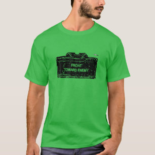 Front gegen feindliche militärische Front gegen Fe T-Shirt