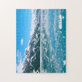 Frosblaue Seenlandschaft