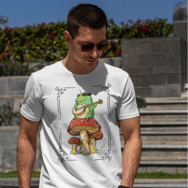 Frosch auf Pilz T-Shirt (Von Creator hochgeladen)