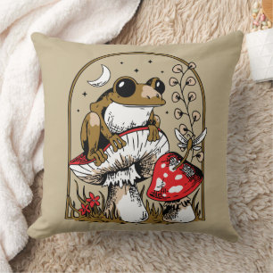 Frosch auf Pilz unter Mondlicht Himmel Kissen