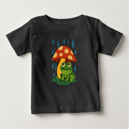Frosch aus kaltem Cartoon unter Toadstool Regensch Baby T-shirt