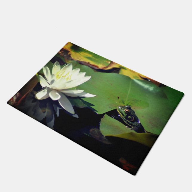Frosch Bewunderung Wasserlilie Lotus Blume Fußmatte (Schrägansicht)