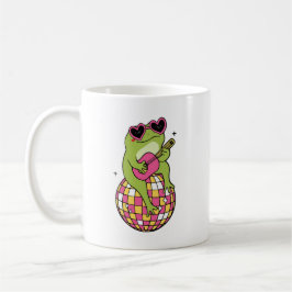 Frosch sitzt auf Tanzball und spielt Gitarre  Kaffeetasse