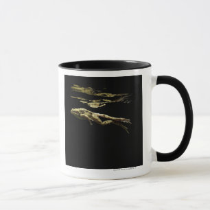 Froschschwimmen in der Dunkelheit gerade unterhalb Tasse