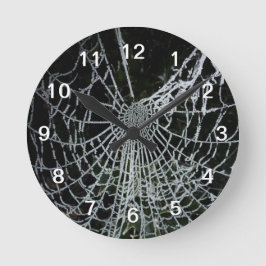 Frozen Cobweb Clock Runde Wanduhr