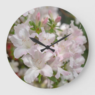 Frühblühende rosa Azaleenblüten Große Wanduhr
