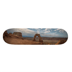 Früher Morgen am empfindlichen Bogen Skateboard