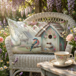 Frühjahrshaus mit pastellfarbenen Blume und Vogel Lendenkissen