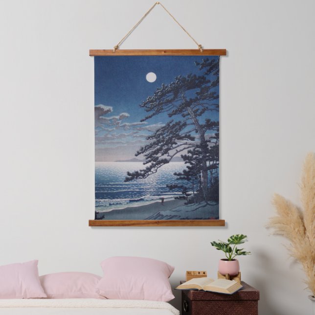 Frühjahrsmond am Strand von Ninomiya Kawase Hasui  Wandteppich Mit Holzrahmen (Schlafzimmer)