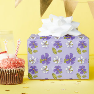 Frühjahrsmuster im Lila Muster Geschenkpapier