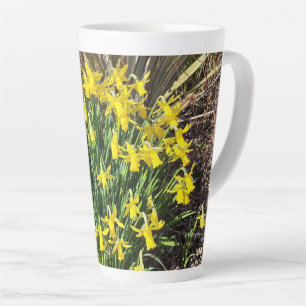 Frühlinggelbe Daffodien Latte Tasse