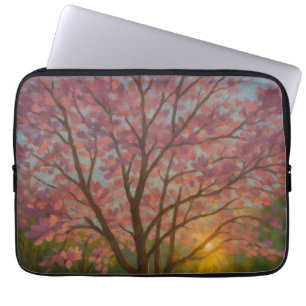 Frühlingsaufwachen - blühende Baumlandschaft Laptopschutzhülle