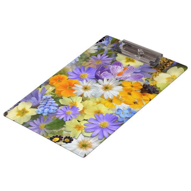 Frühlingsblumen Klemmbrett (Schrägansicht)