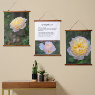 Frühlingsblüten Rosa Gelbe Rosen Gedicht Wandteppich Mit Holzrahmen