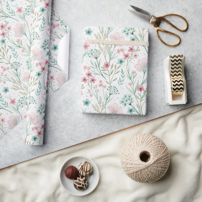 Frühlingserie Wildblume drucken Blush & Soft Green Geschenkpapier (Basteln)