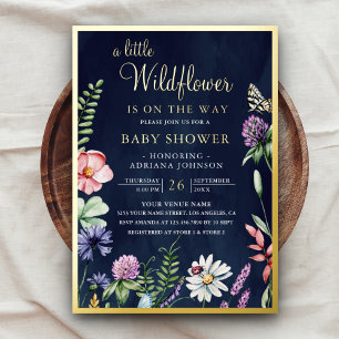 Frühlingsfloral Eine kleine Wildblume Kinderdusche Folieneinladung