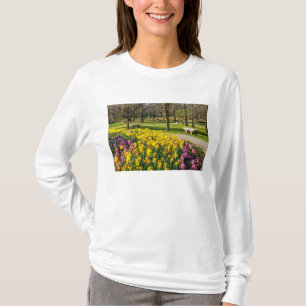 Frühlingssaison Blumengarten T-Shirt