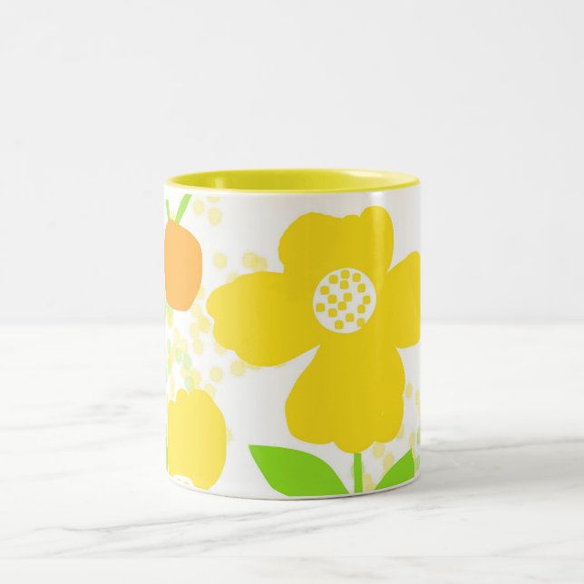 Frühlingssammlungs-Tasse von ORDesigns. Zweifarbige Tasse (Mittel)