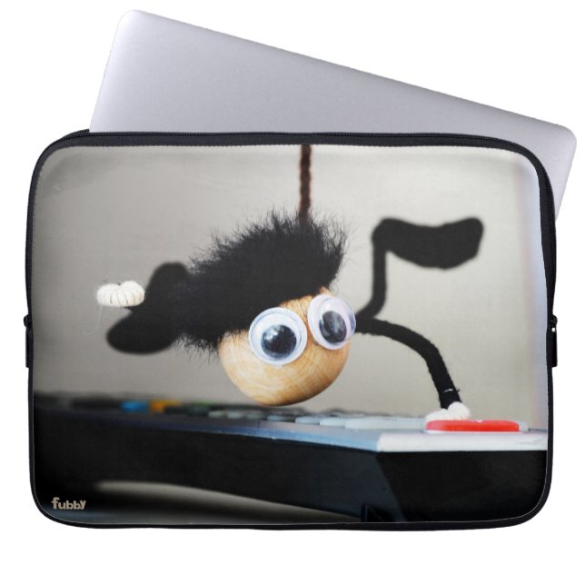 Fubby hangend als de scene van Tom Cruise. Laptopschutzhülle (Vorderseite)