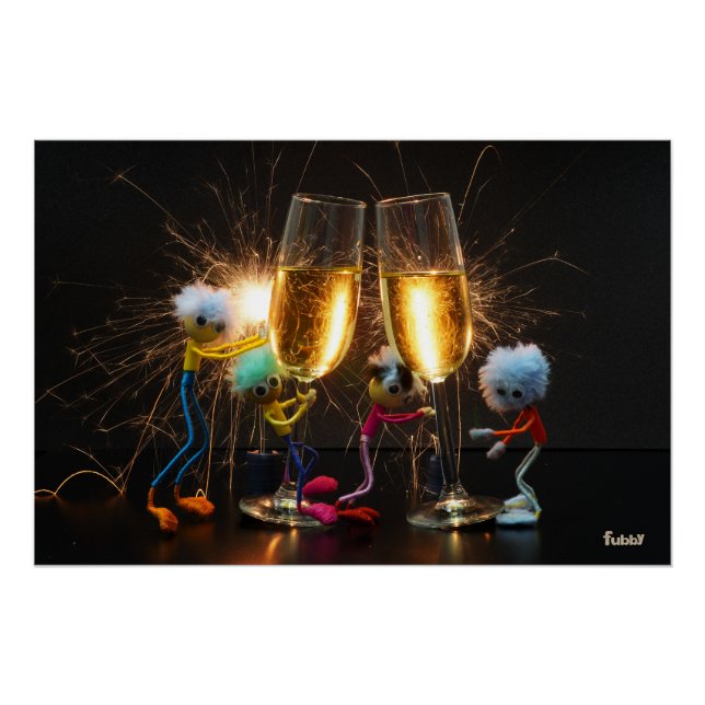 Fubby's die feestelijk proosten met vuurwerk. poster (Vorderseite)