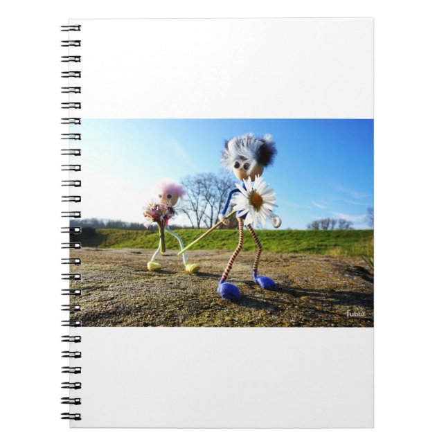 Fubby's in natuur met madeliefjes. notizblock (Vorderseite)